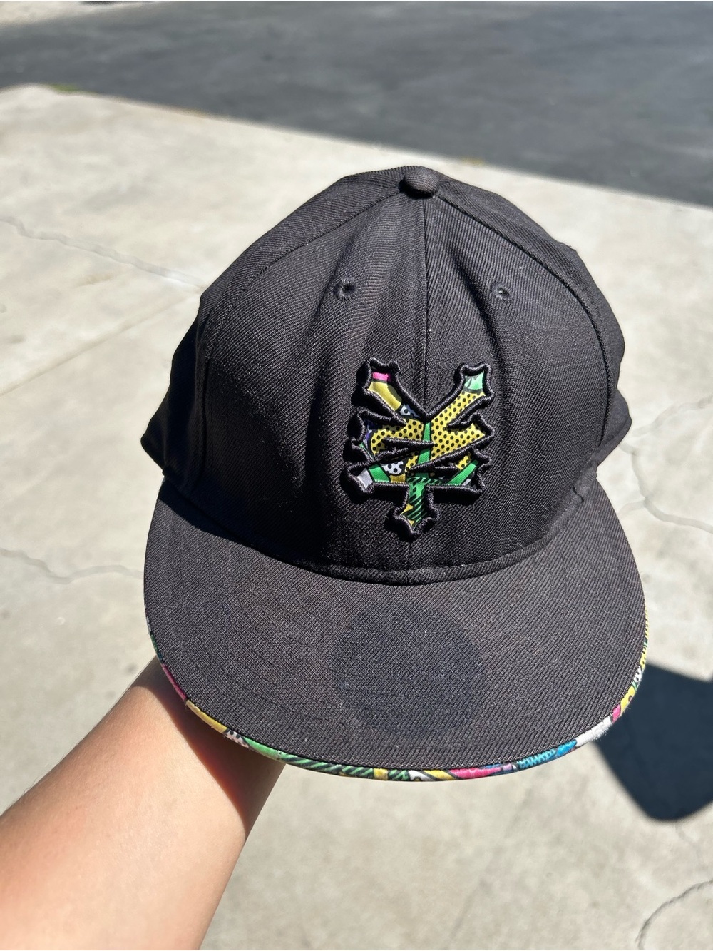 Zoo York Kids Black new era Hat Colorful Doodle Graffiti Logo Flat Brim 7 3/8